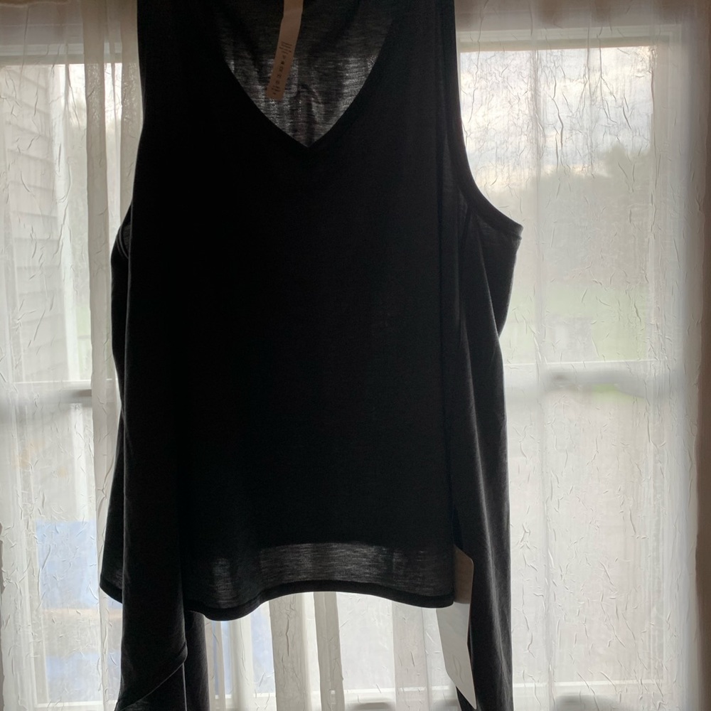 Lululemon watch me flip tank